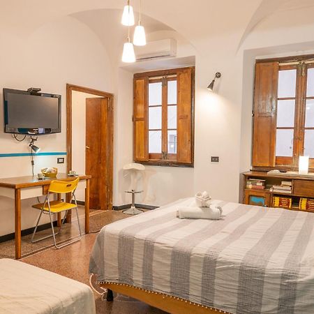 Lovingenoa Old Stone Apartment Екстериор снимка
