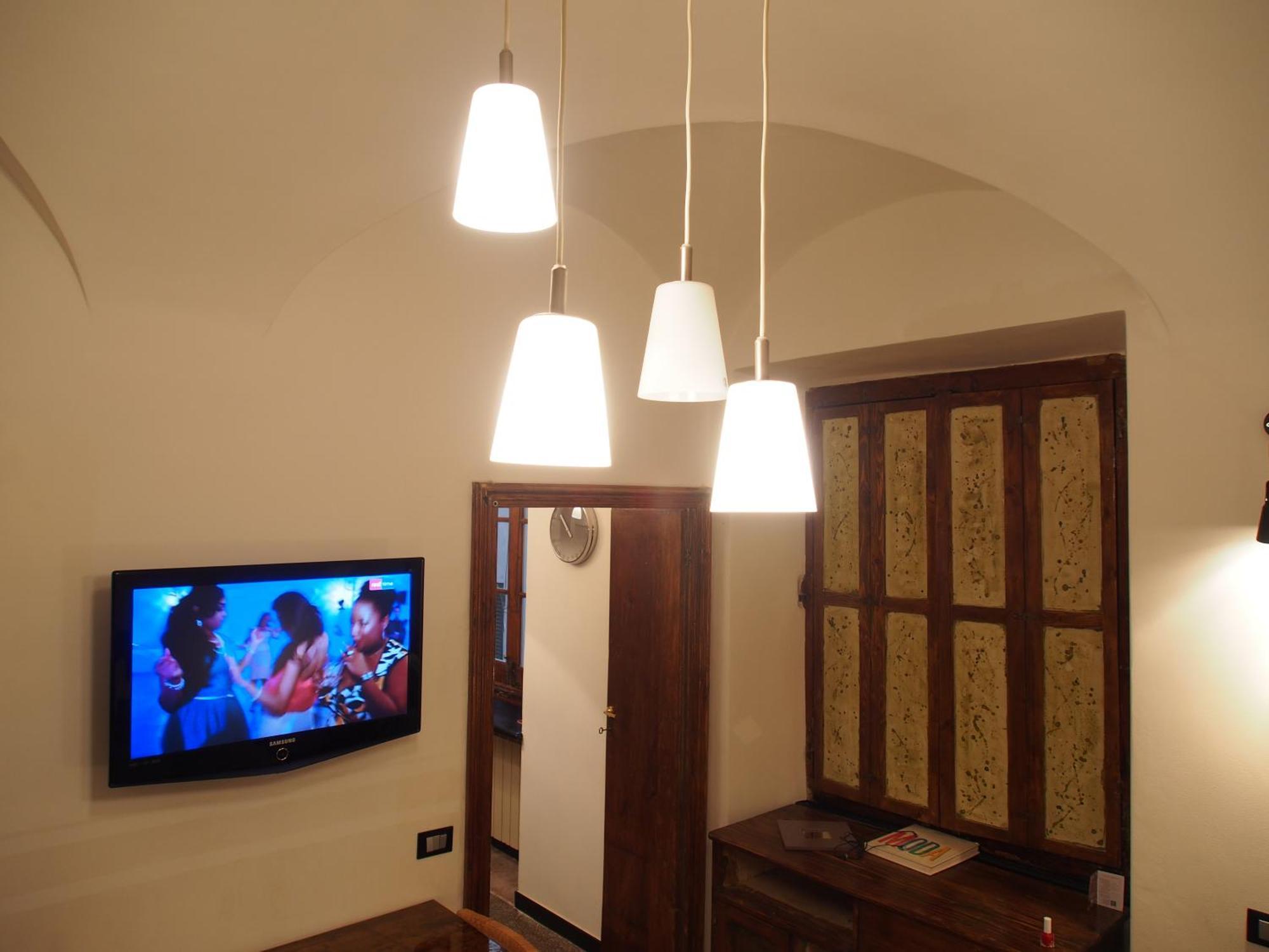 Lovingenoa Old Stone Apartment Стая снимка