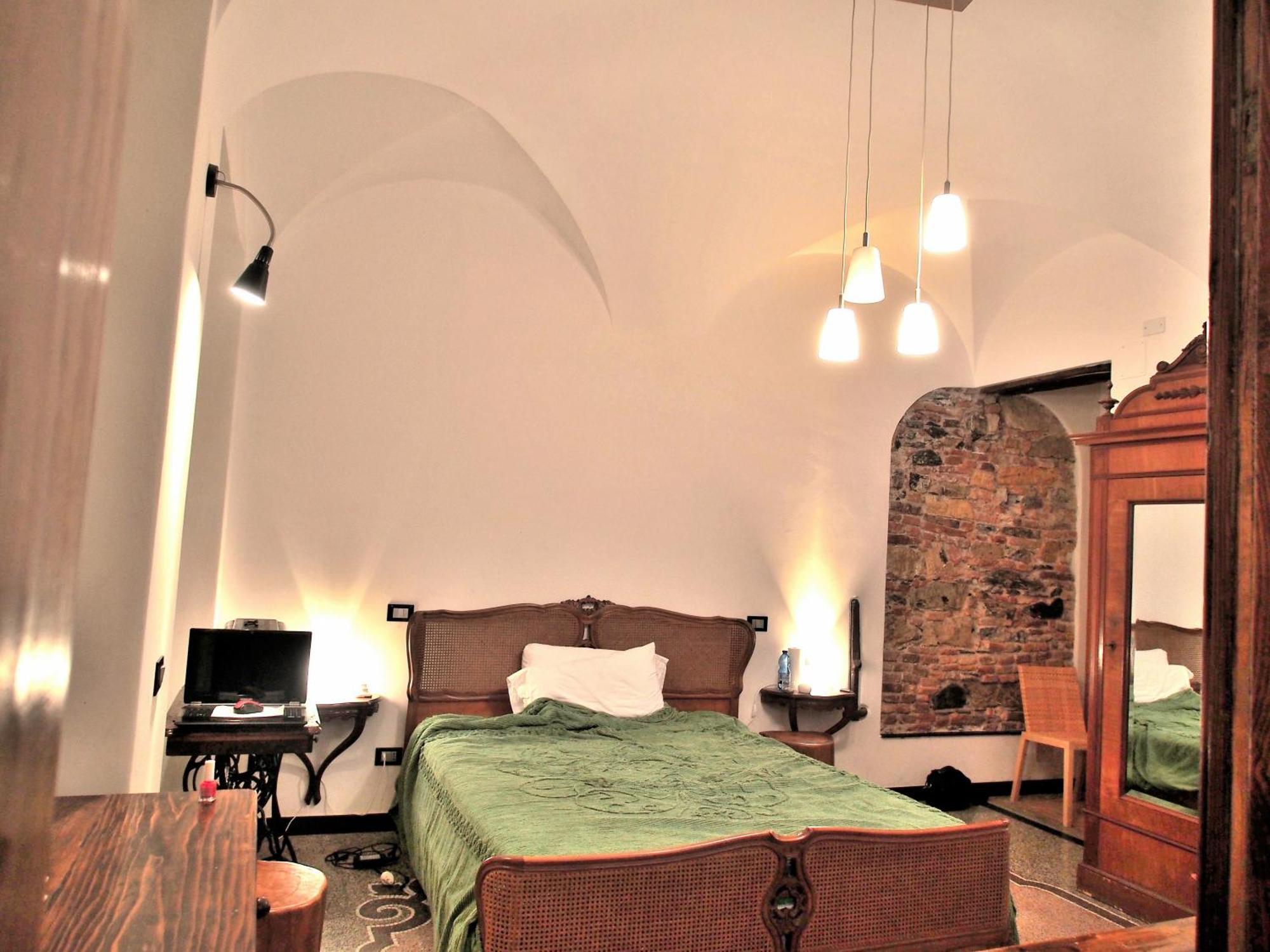 Lovingenoa Old Stone Apartment Стая снимка