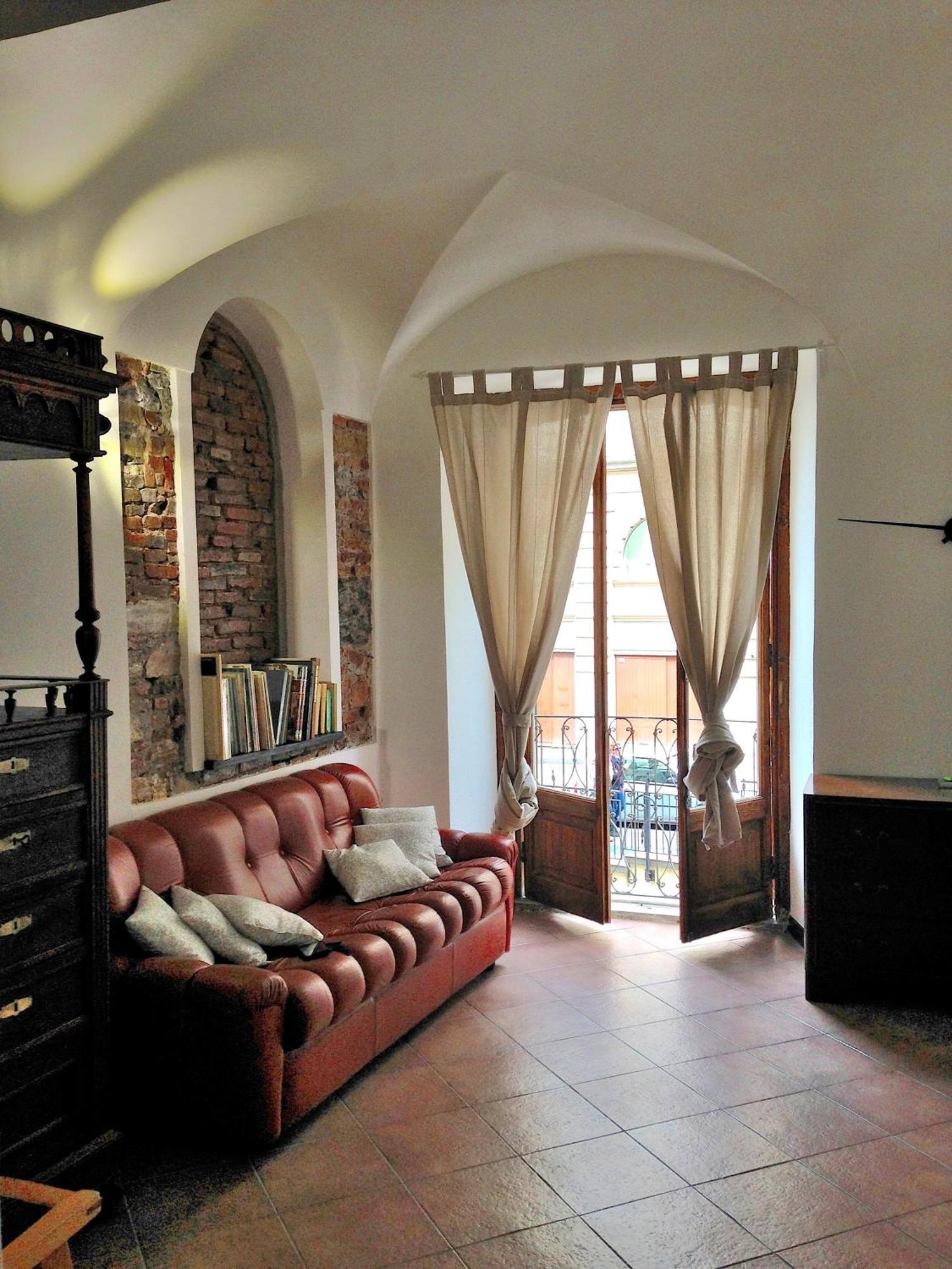 Lovingenoa Old Stone Apartment Стая снимка