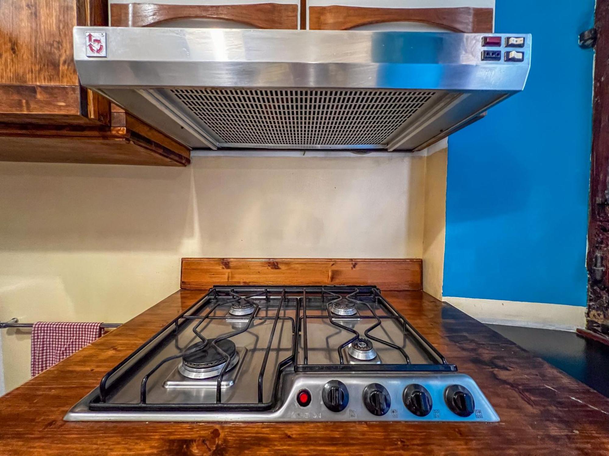 Lovingenoa Old Stone Apartment Екстериор снимка