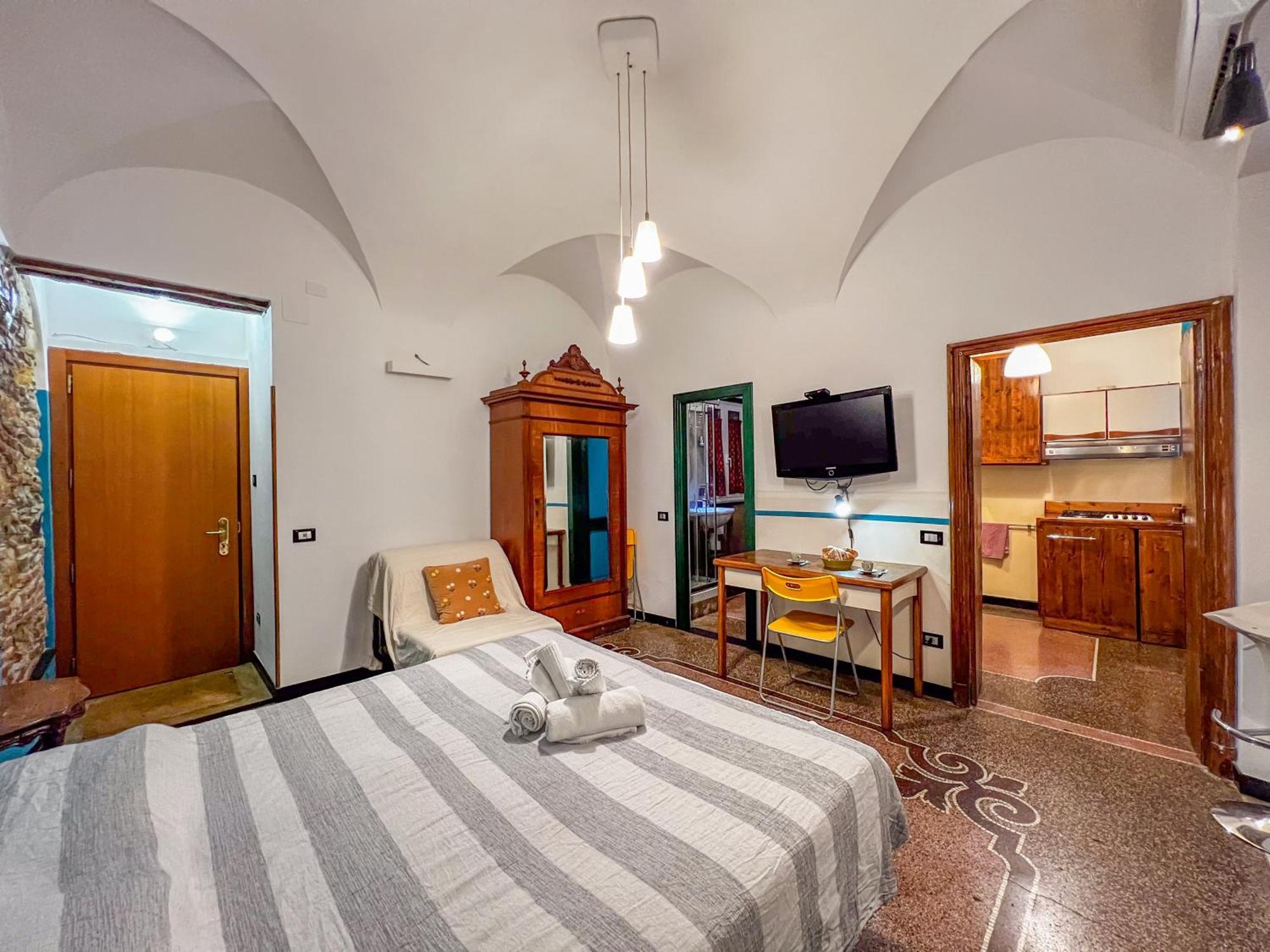 Lovingenoa Old Stone Apartment Екстериор снимка
